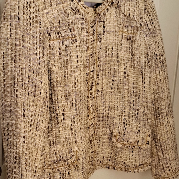 Sold - Picture 7 of 11